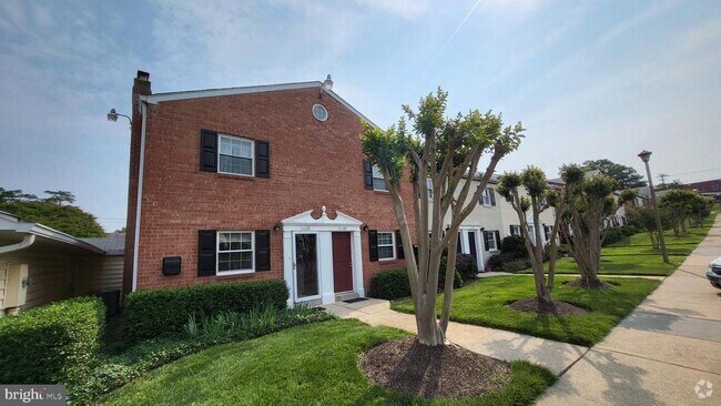 Building Photo - 11150 Rock Garden Dr Rental