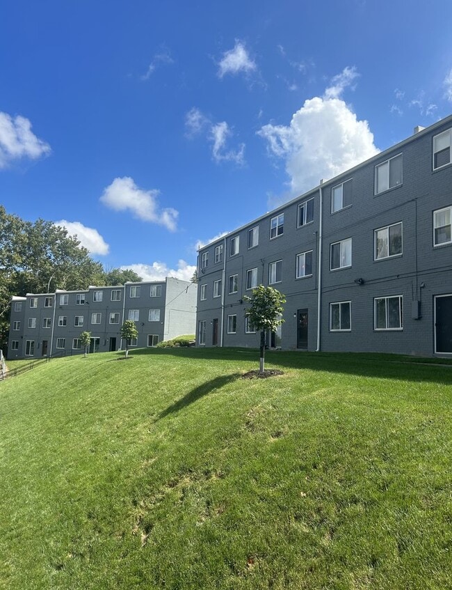 Hillside Terrace Apartments