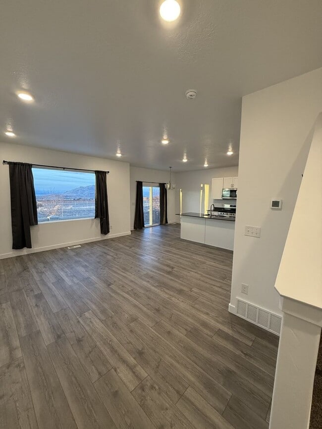 Photo - Beautiful Home in Santaquin, UT