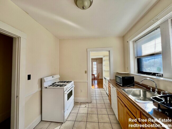 Photo - 225 Chestnut Hill Ave Unidad 1
