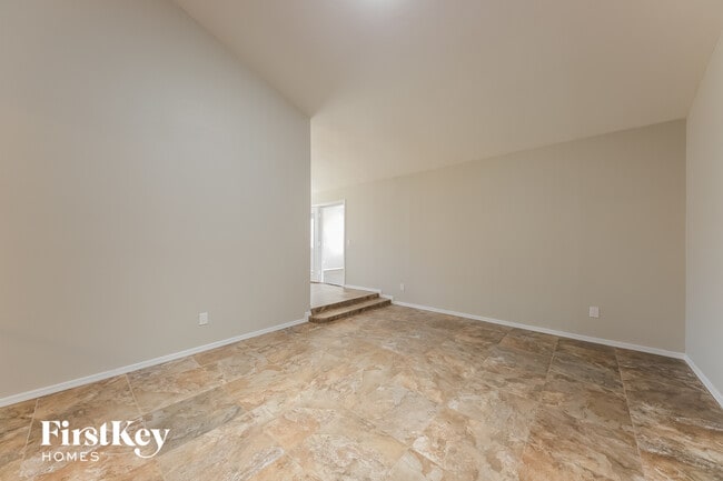 3533 W Phelps Rd