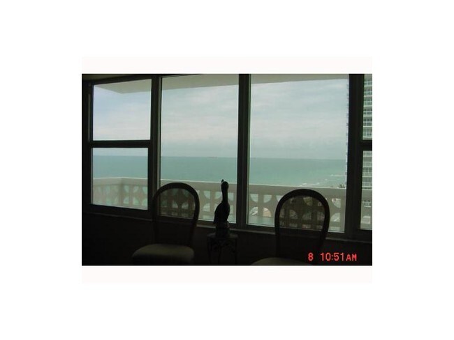 Building Photo - 4010 Galt Ocean Dr Rental