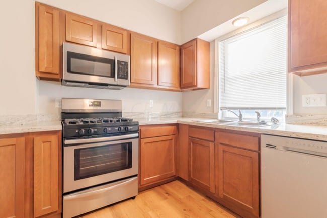 Photo - 319 Brehl Ave