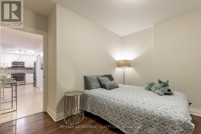 Photo - 260 Villagewalk Blvd Unit 603