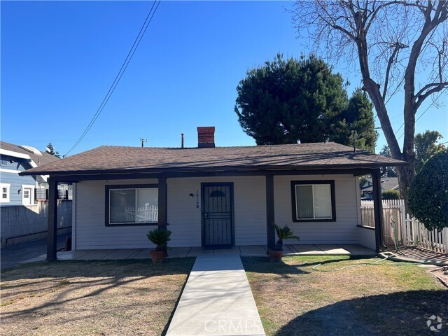 Building Photo - 1858 S Eighth Ave Rental