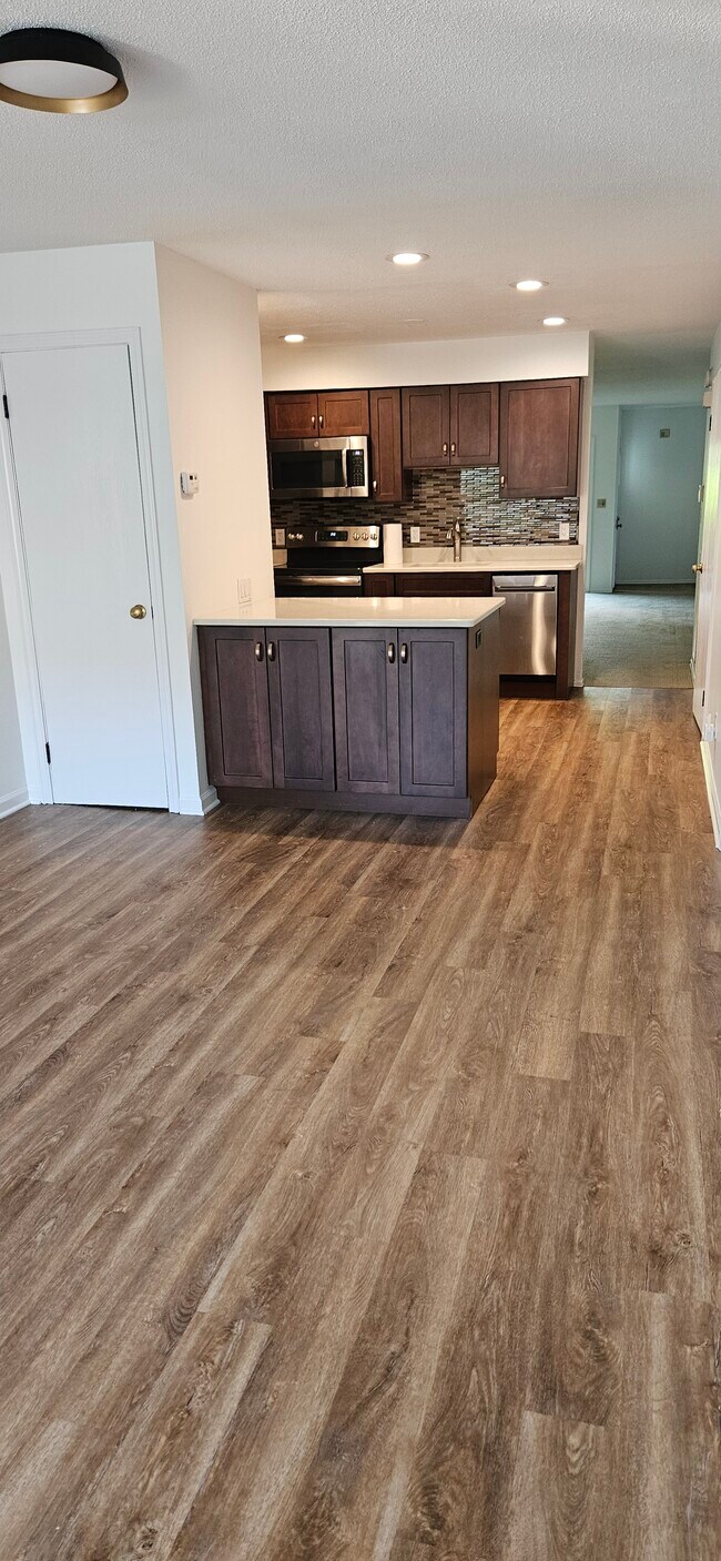 Building Photo - 61 Seaview Ave Unit #33 Rental