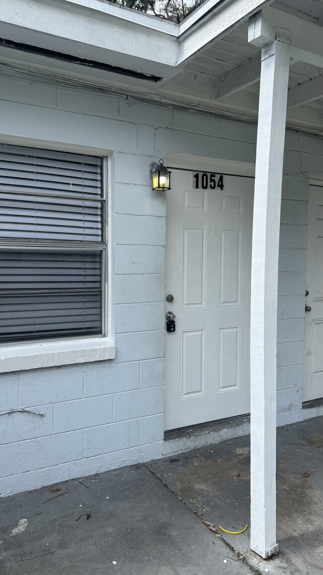 Photo - 1054 Maynard St