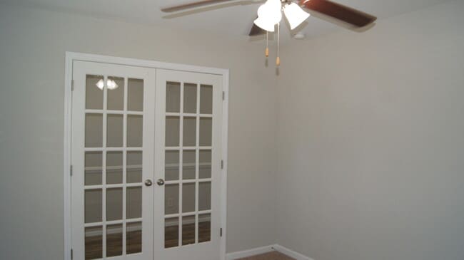 Photo - 375 Niblick Dr