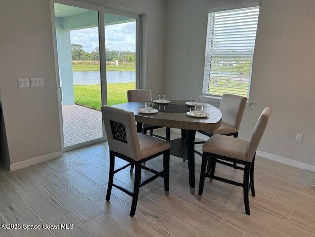 Photo - 5090 Daybreak Dr