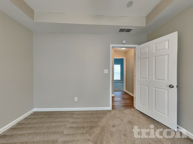 Photo - 219 Arlington Ct