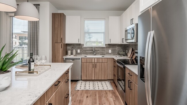 60 - Starling at Bridgeland