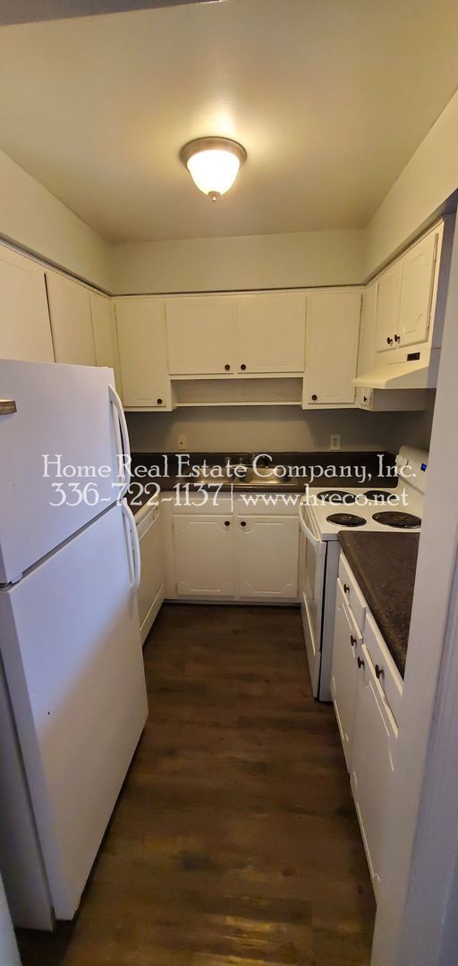 Photo - 1441 Brookwood Dr