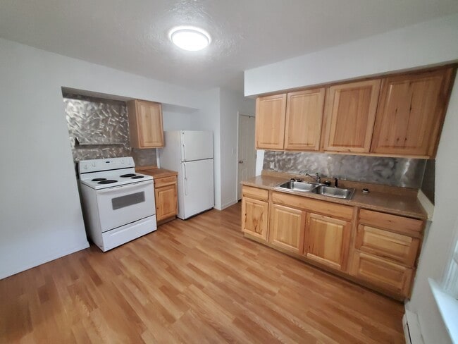 Photo - 1499 Mound Ave Unit 1499