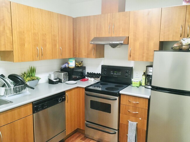 Photo - 440 Richards St Unit 205