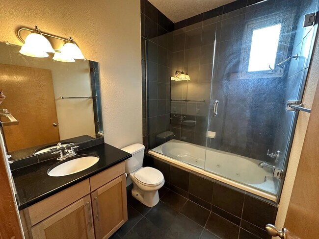 Photo - 873-895 Silver Ave SW