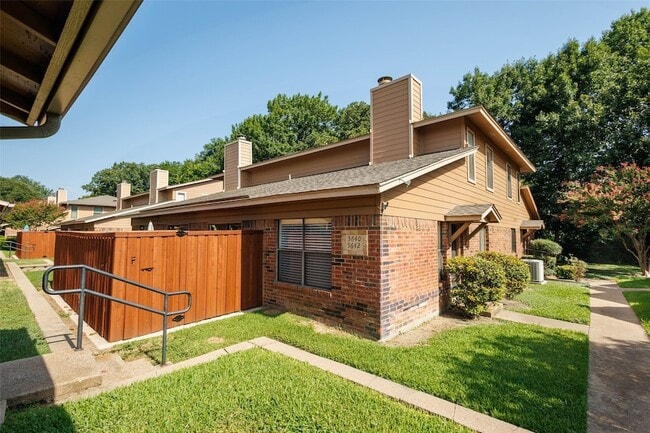 Photo - 5640 Cedar Creek Dr