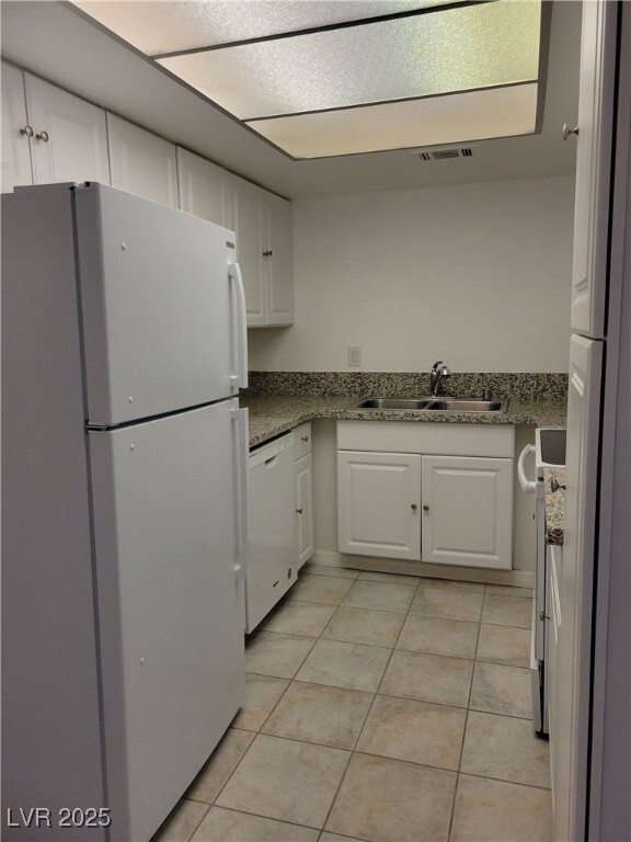 Photo - 925 Willow Tree Dr Unit A