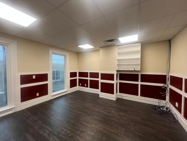 Photo - 212 East Ave