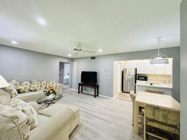 Photo - 408 Pine Glen Ln Unidad C-2