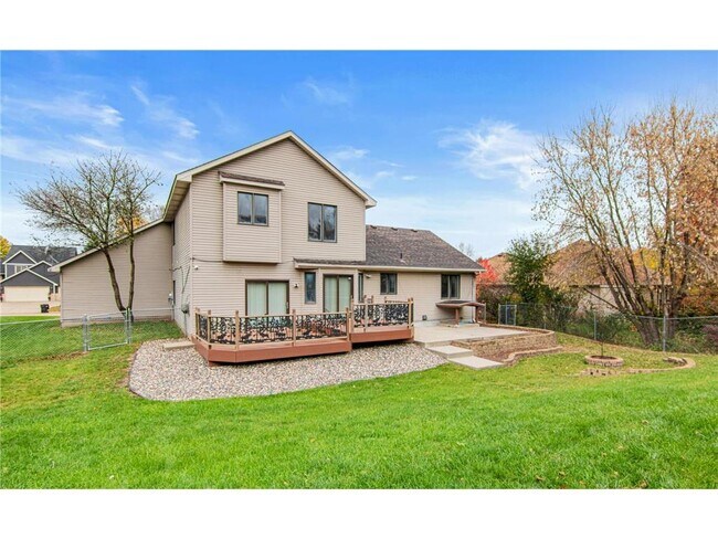 Photo - 1142 Marnie Ct