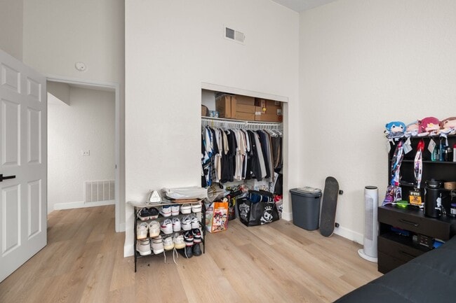 Photo - Spacious lot with no back house!