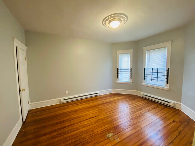 Photo - 8 Coleman St Unit #1