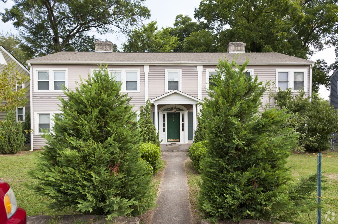 Photo - 587 SE Colonial Cir