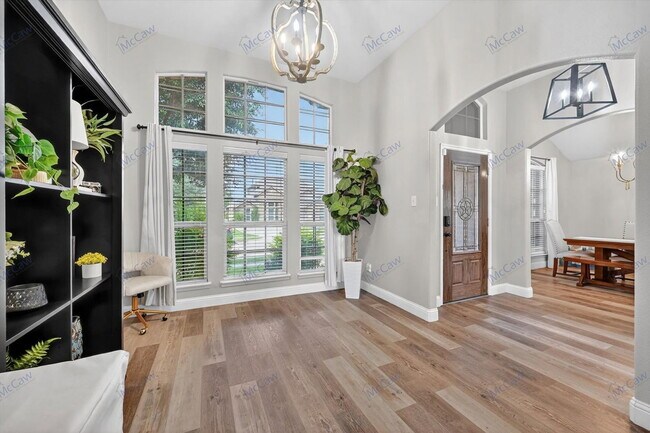 Photo - 1060 Shady Lane Drive