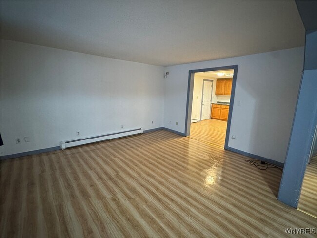 Photo - 1227 Losson Rd