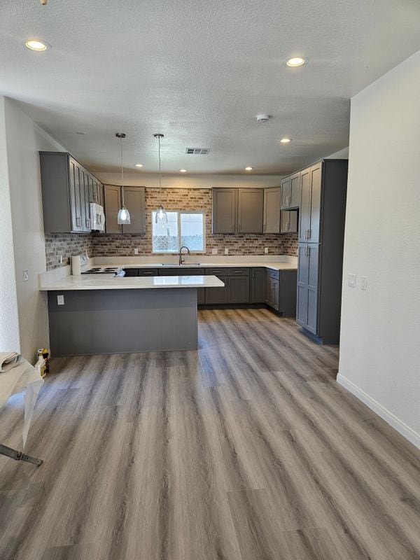 Photo - 710 Whittier Ave