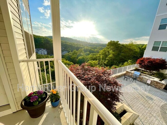 Photo - 4205 Ramapo Ct House