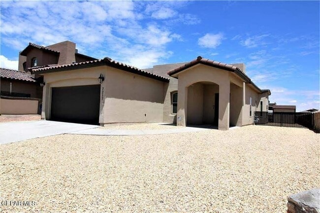 Building Photo - 7217 Red Man Dr Rental