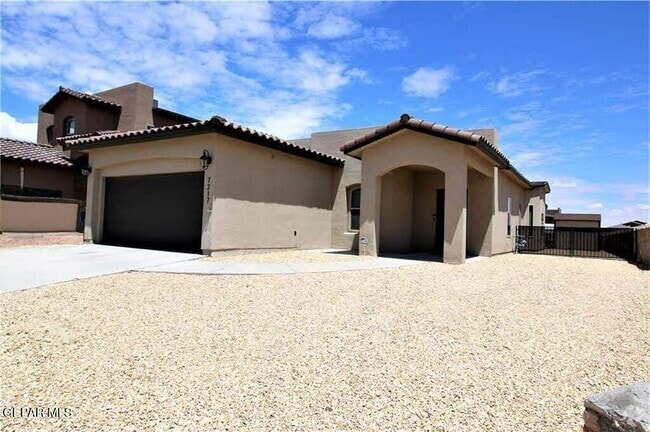 Building Photo - 7217 Red Man Dr Rental