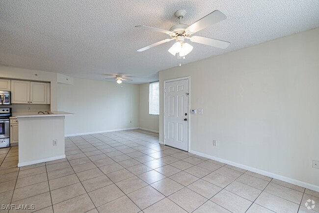 Building Photo - 1195 Wildwood Lakes Blvd Unit 107 Rental