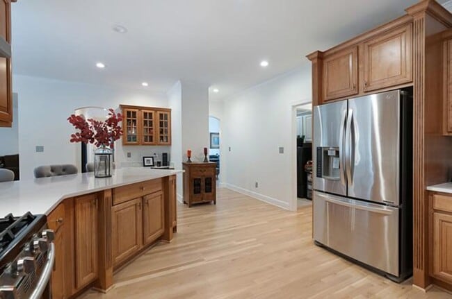 Photo - Stunning 5BR Executive Style Home in Brentwood