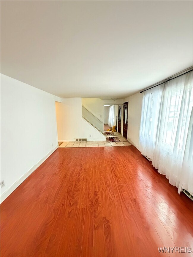 Photo - 79 E Toulon Dr