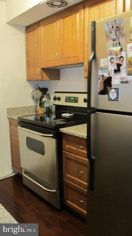 Photo - 1 Radnor Dr Unit A 2