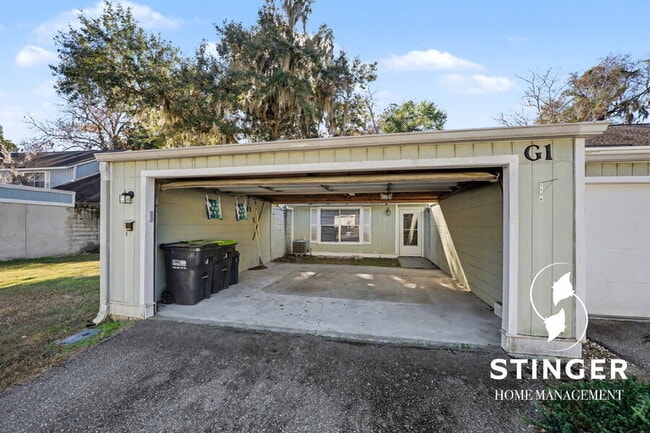 Photo - 900 Brotherhood Rd