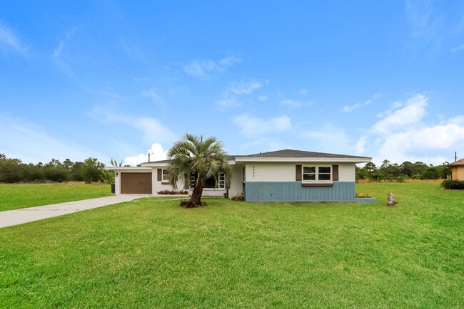 Building Photo - 3950 Bougainville Dr