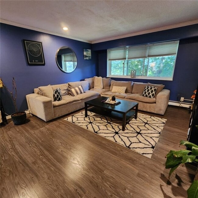 Photo - 2450 East Ave