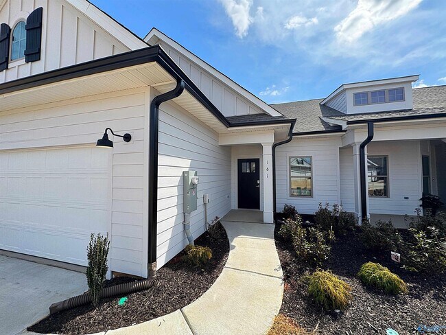 Photo - 161 Little Britain St