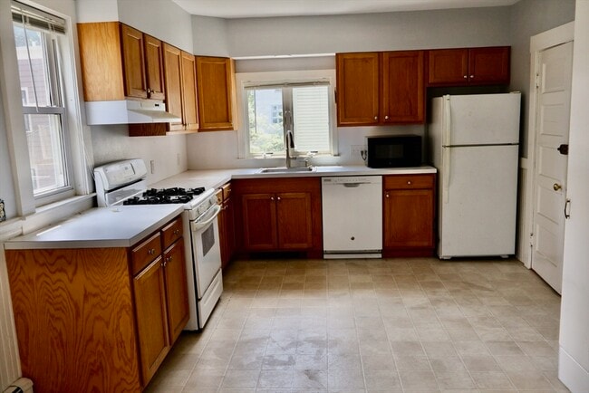 Photo - 124 Garden St Unit #2