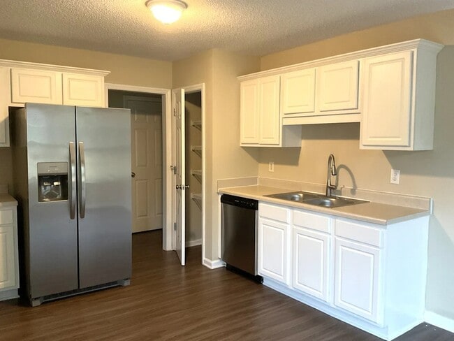 Photo - 73 Cross Ridge Dr