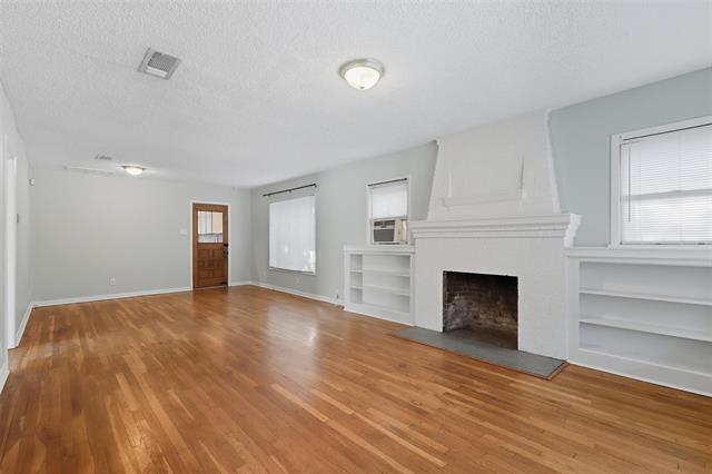 Photo - 4933 El Campo Ave