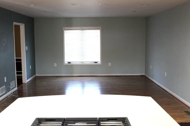 Photo - 4511 Sudley Rd