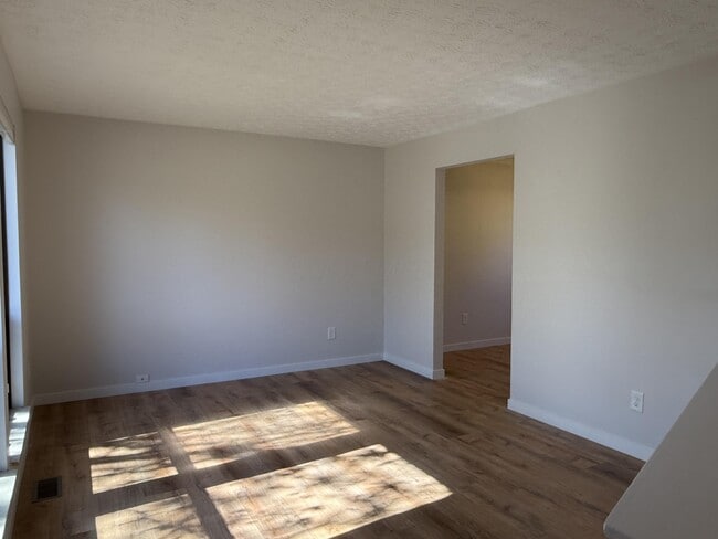 Photo - 6378 Cherroy Dr