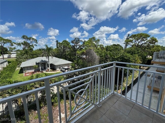 Building Photo - 4400 Bonita Beach Walk Dr Unit C301