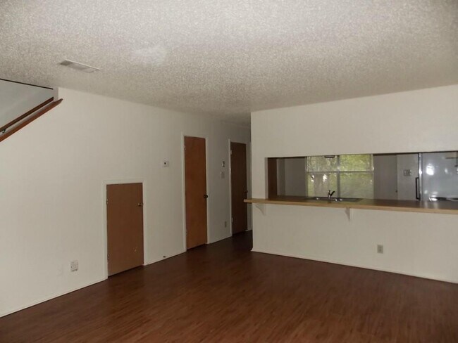 Photo - 3308 Dunliegh Dr