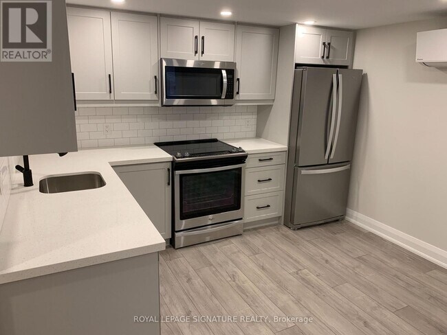 Photo - 230 Gainsborough Rd Unit Bsmt