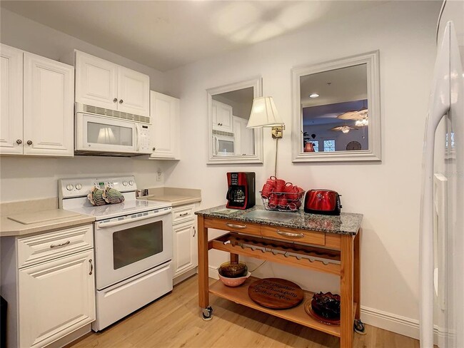 Photo - 940 Spring Park St Condo Unit 202